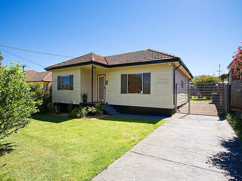 97 Anzac Avenue, Engadine, NSW 2233 Property Details