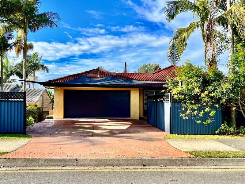 22 Monterey Keys Drive, Helensvale, QLD 4212