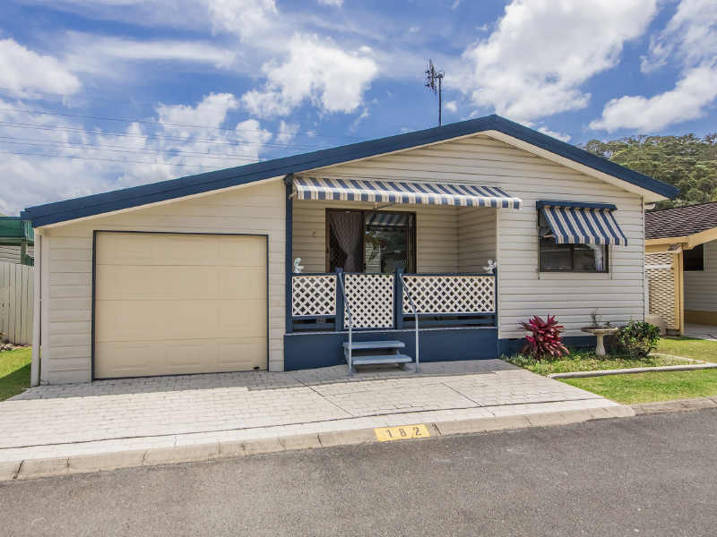 182/3 Township Drive, Burleigh Heads, Qld 4220 House for Sale