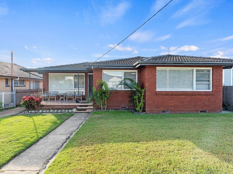 38 Conmurra Circuit, Shortland, NSW 2307 - Property Details