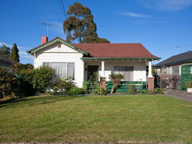 32 Evesham Road, Cheltenham, VIC 3192