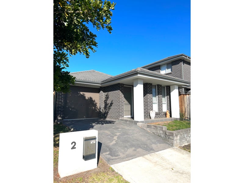 2 Thorpe Circuit, Oran Park, NSW 2570