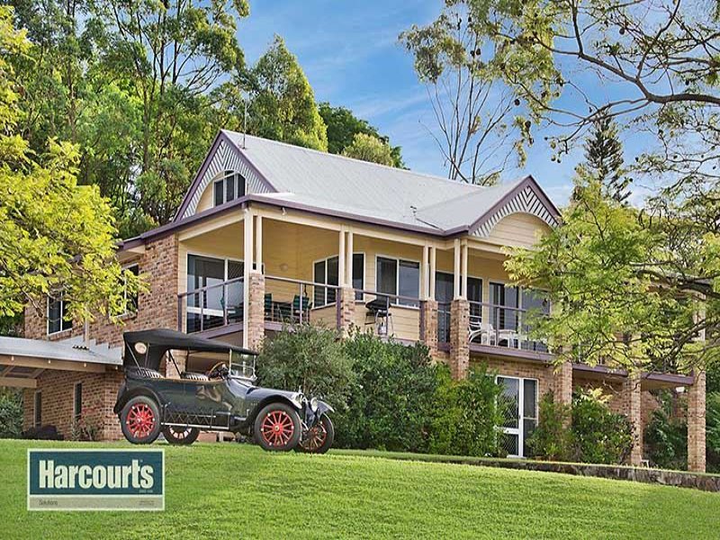 5 Carson Drive, Bunya, Qld 4055 Property Details