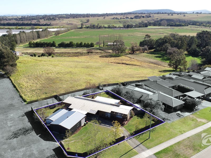 20 Bredt Street, Bairnsdale, VIC 3875