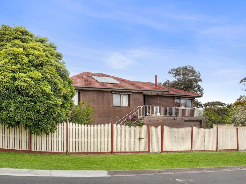 275 Scenic Road, Highton, VIC 3216