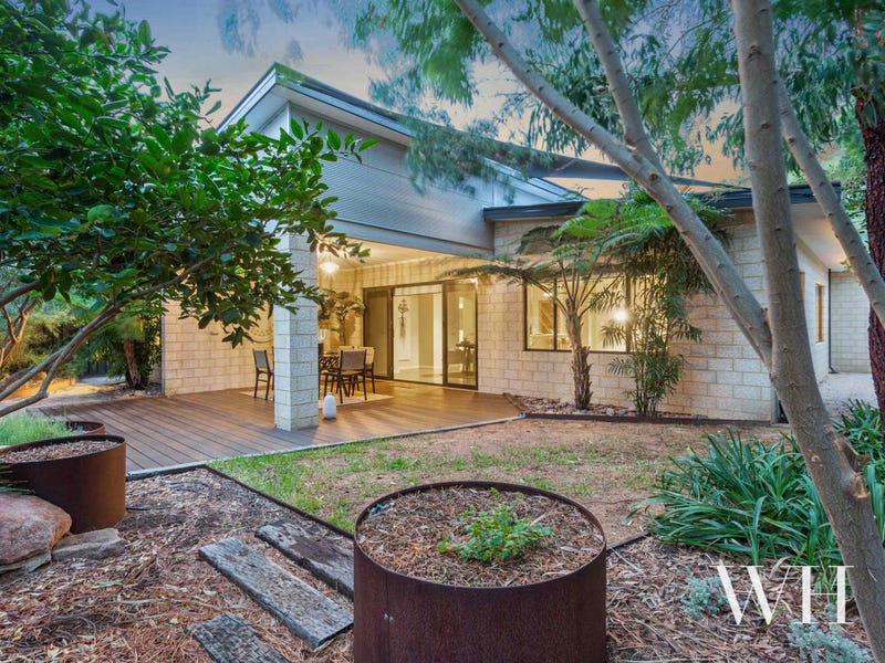 89 Samson Street, White Gum Valley, WA 6162