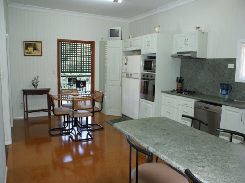 25 Emma Street, Wooloowin, Qld 4030 Property Details