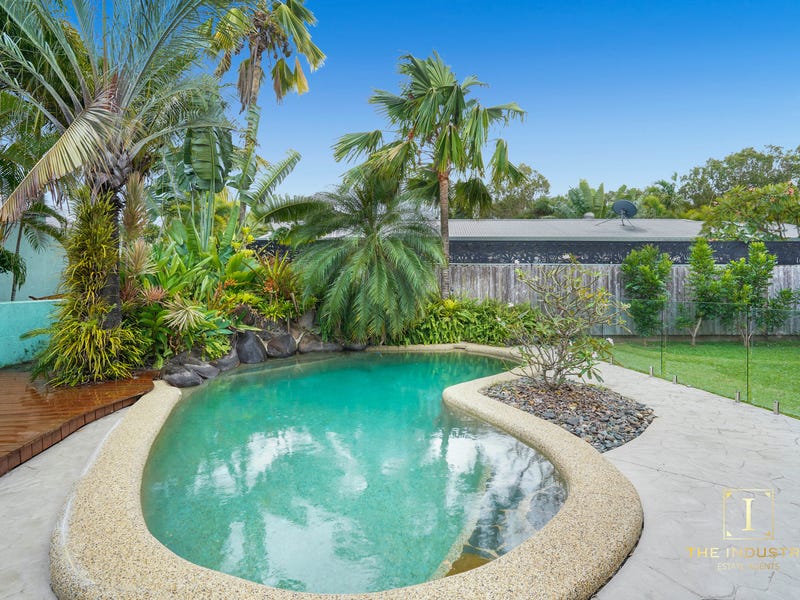 Houses for Sale in Trinity Beach, QLD 4879