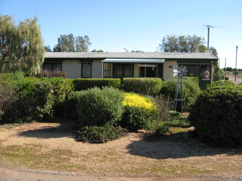 18 East Terrace, Curramulka, SA 5580 Property Details