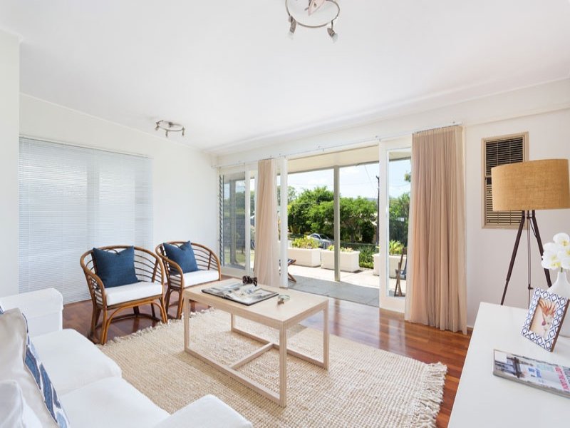 20 Gleneagle St, Kenmore, Qld 4069 Property Details