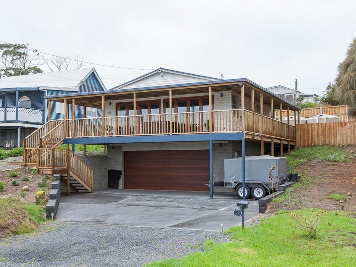 27 Spitfarm Road, Opossum Bay, TAS 7023