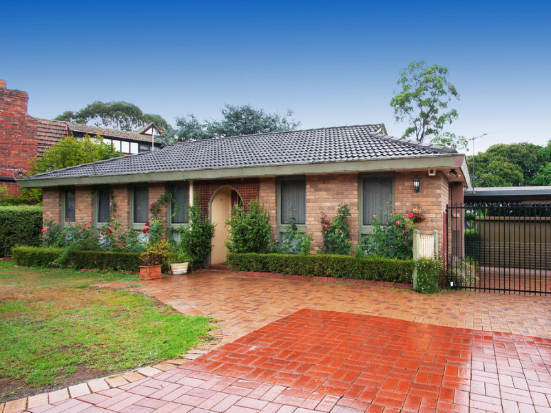 6 Glen Dhu Road, Kilsyth, Vic 3137 Property Details