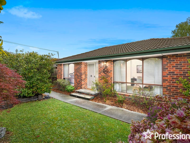 113 Hayrick Lane, Mooroolbark, Vic 3138 - Property Details