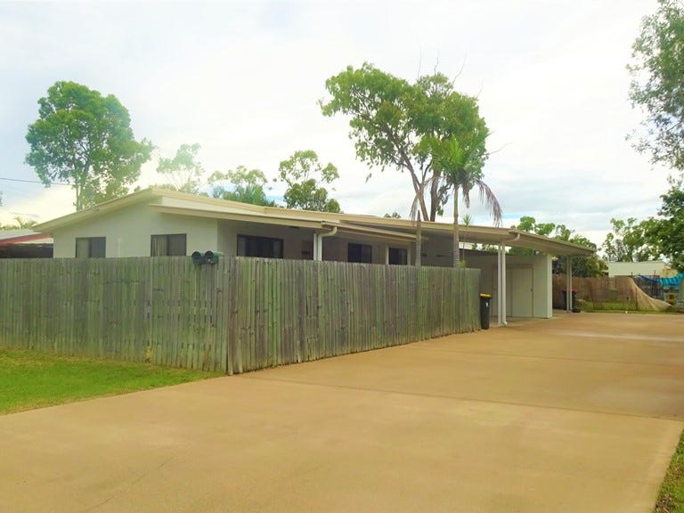 1/3 Purcell Street, Middlemount, QLD 4746