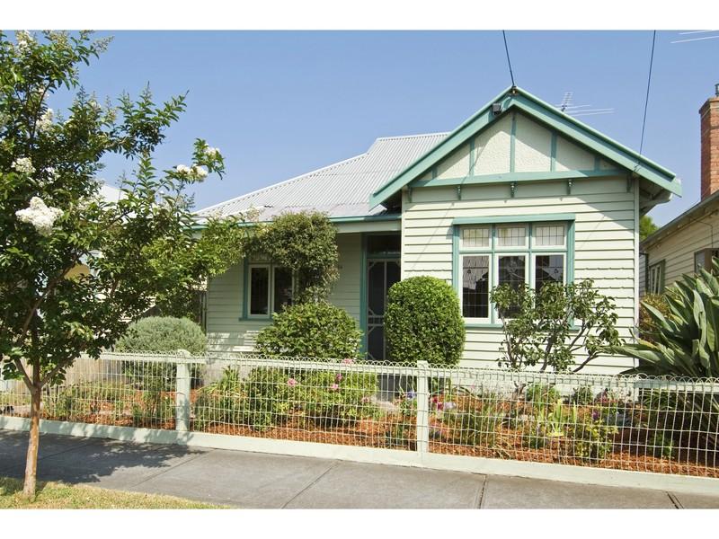 54 Chirnside Street, Kingsville, VIC 3012