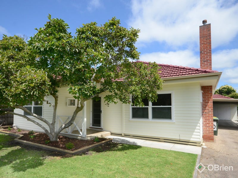 40 Day Street, Bairnsdale, VIC 3875