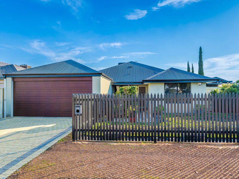 26 Tandure Heights, Lakelands, WA 6180 House for Sale