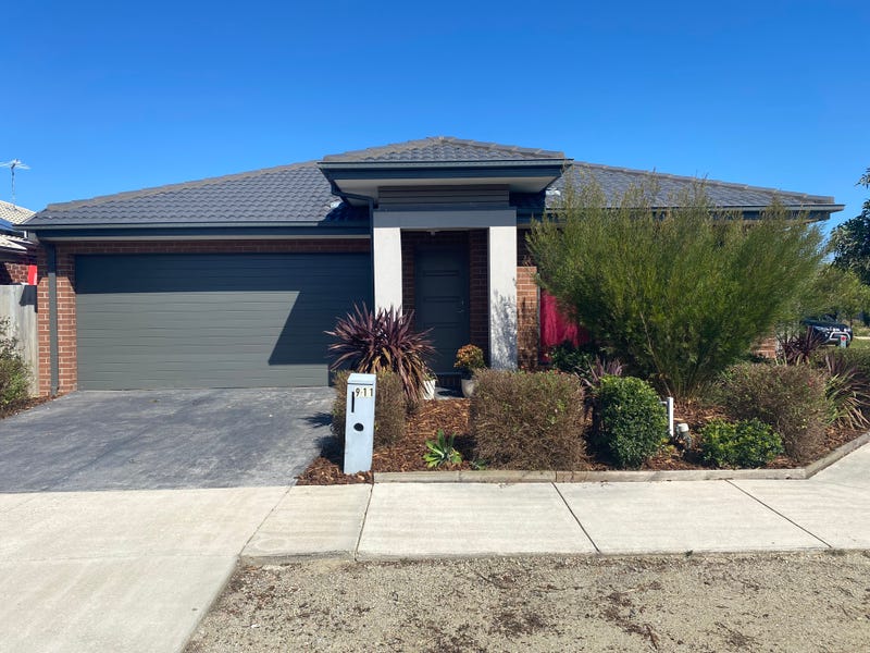 911 Burgess Avenue, Armstrong Creek, VIC 3217