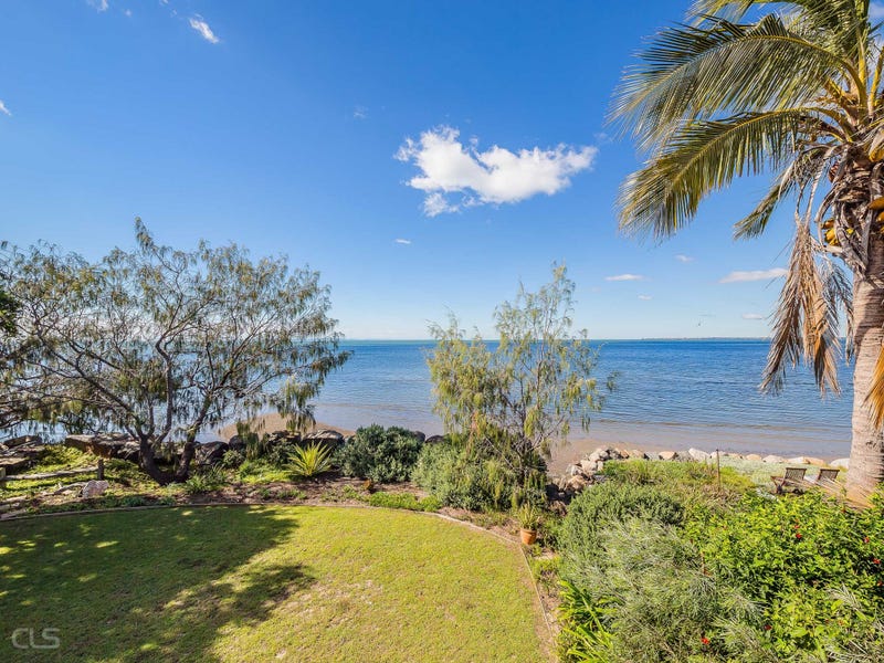 33 Biggs Avenue, Beachmere, Qld 4510