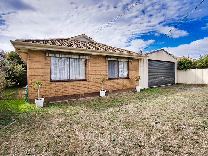 8 Carpenter Street, Wendouree, VIC 3355