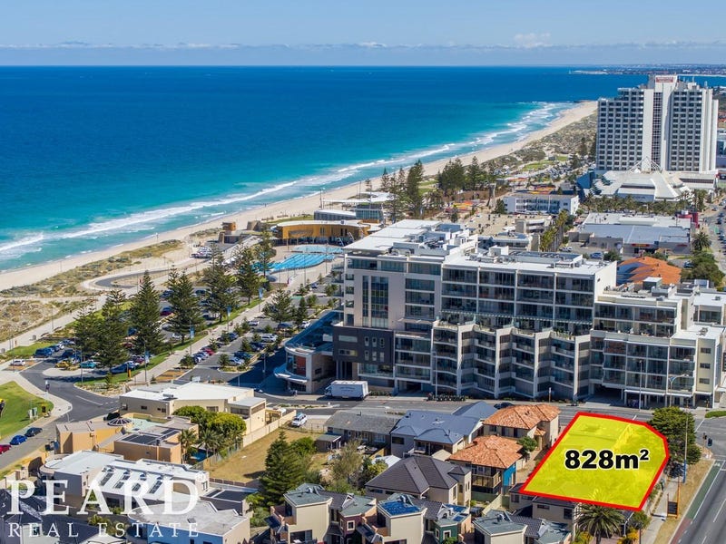 13 Brighton Road, Scarborough, WA 6019