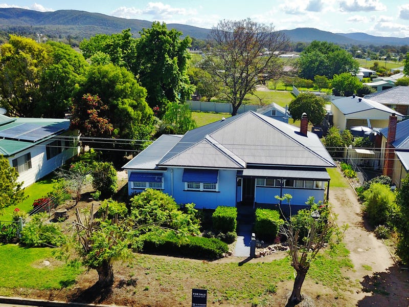 4 Bombelli Street, Bingara, NSW 2404 House for Sale