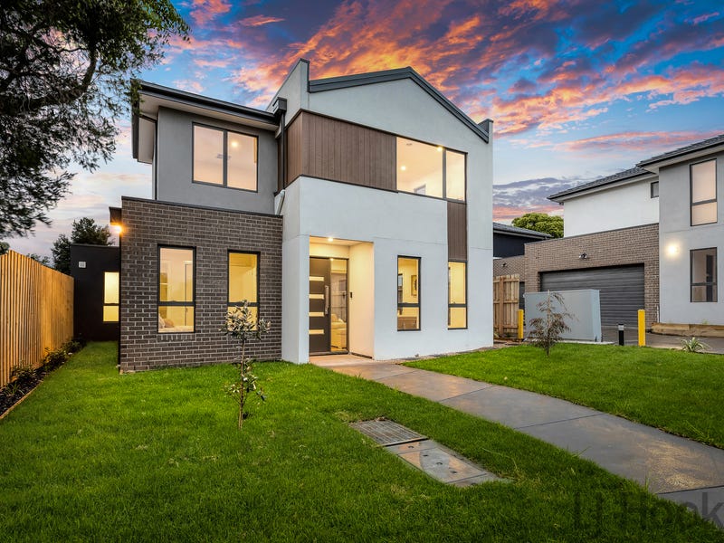 1 And 7 106 Wantirna Road Ringwood Vic 3134 Townhouse For Sale Realestate Com Au