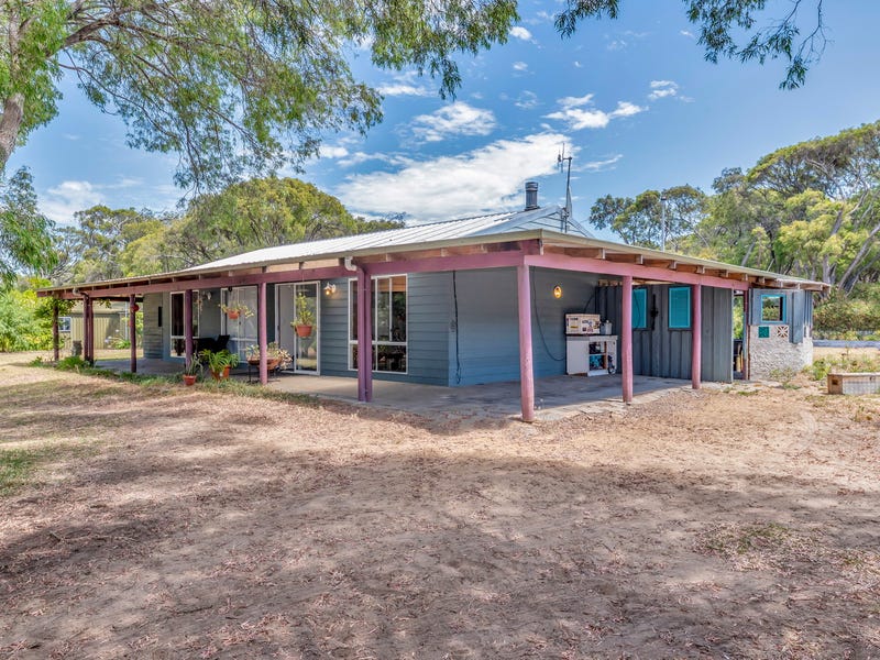 7 b Place, East Augusta, WA 6290 House for Sale