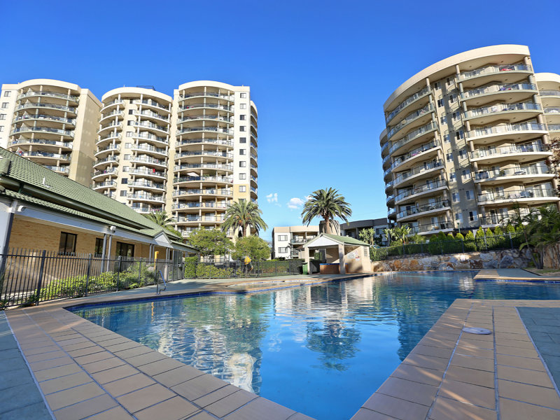 1406/91101B Bridge Road, Westmead, NSW 2145 Property Details