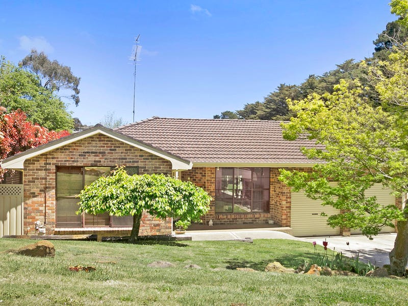 24 Warigal St, Blackheath, NSW 2785 Property Details