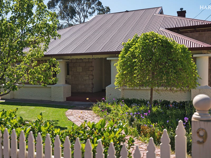 9 Gordon Road, Black Forest, SA 5035