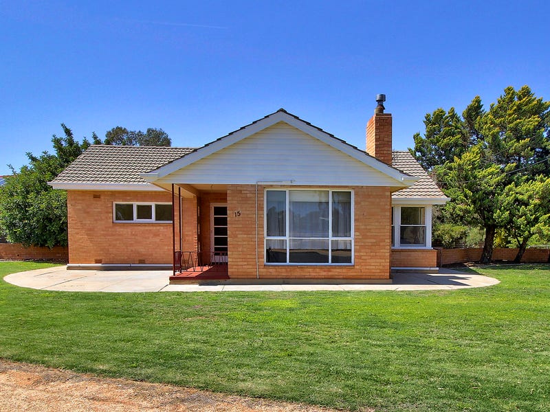 15 Pine Avenue, Loxton, SA 5333 Property Details