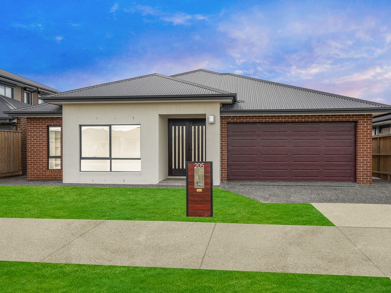 205 Wallara Waters Boulevard, Wallan, VIC 3756