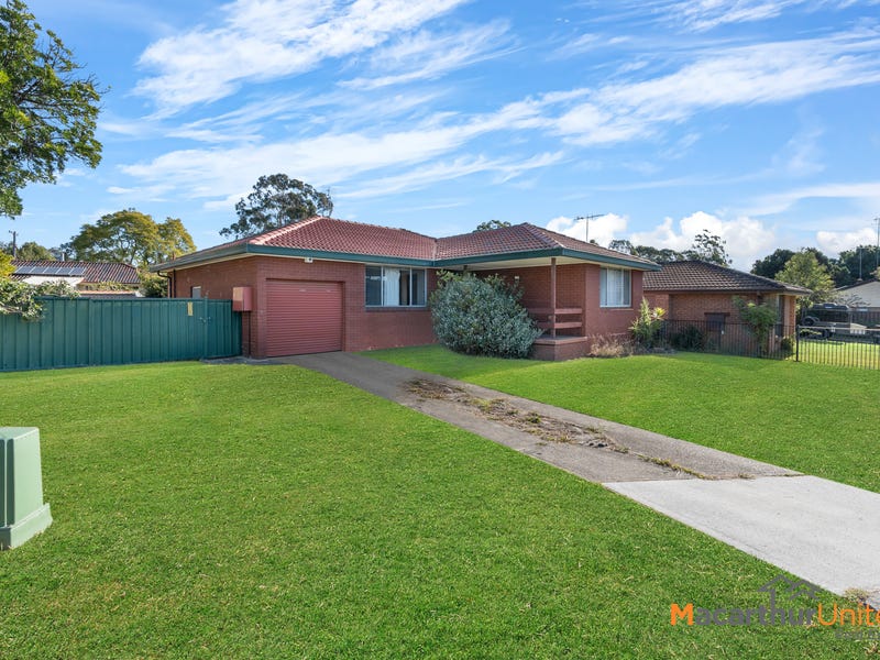 10 Bloodwood Place, Bradbury, NSW 2560 - Property Details