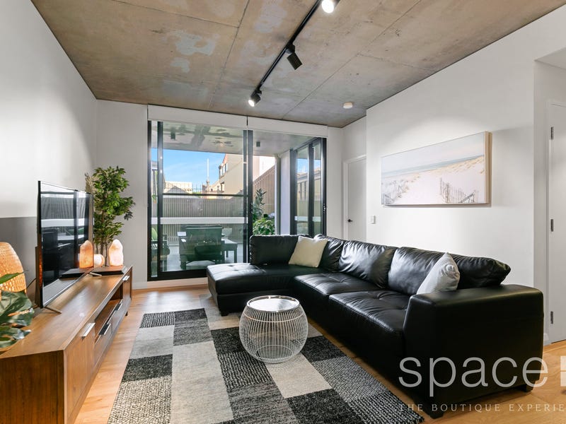 2/7 Henry Street, Fremantle, WA 6160