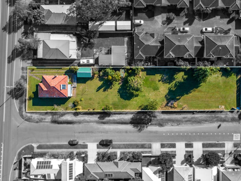 Sold Property Prices & Auction Results in Caves Beach, NSW 2281 Pg. 14