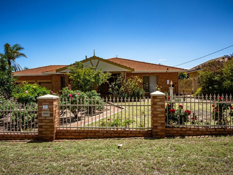 25 Chapman Valley Road, Glenfield, WA 6532 Property Details