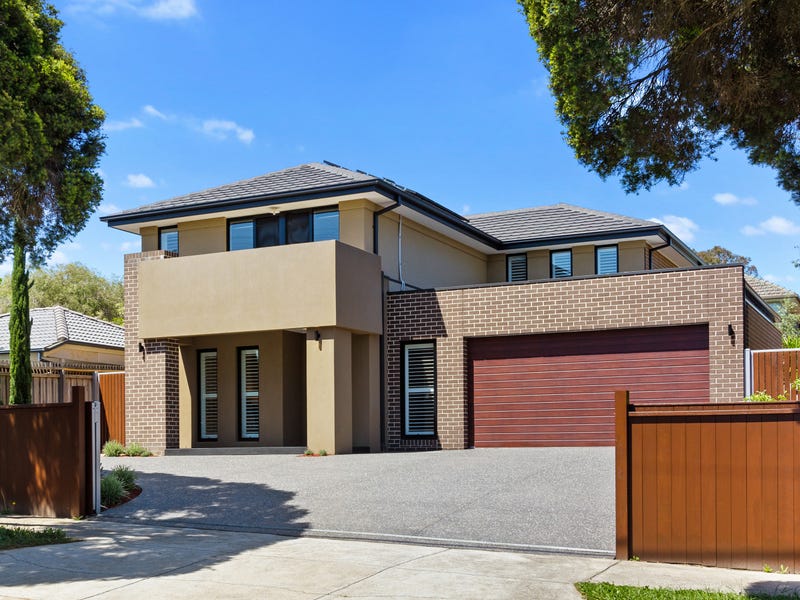 17 Eden Avenue, Box Hill South, VIC 3128