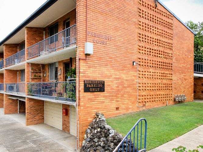 2/6 Parkhurst Avenue, Herston, QLD 4006