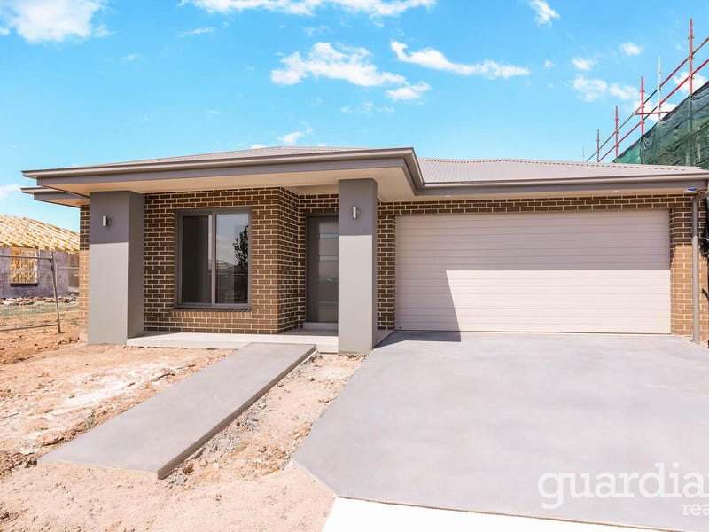 19 Stellaria Street, Marsden Park, NSW 2765 19 Stellaria Street, Marsden Park, NSW 2765