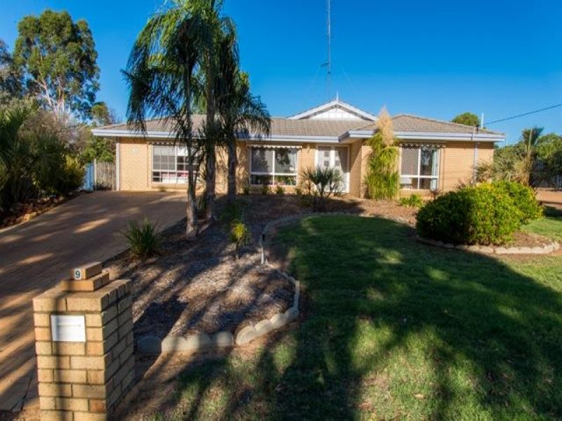 9 Shepherds Turn, Boddington, WA 6390 Property Details