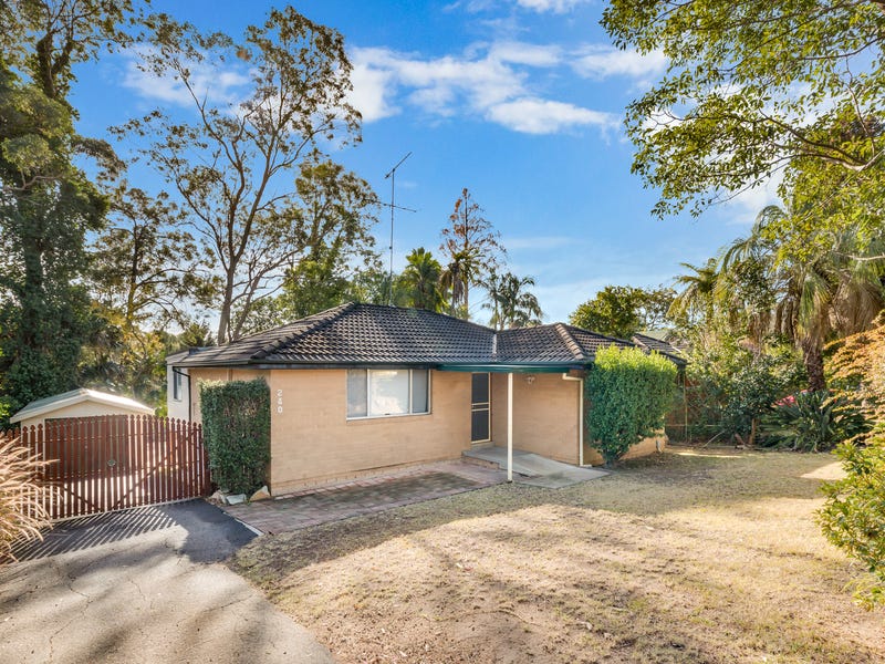 240 Hawkesbury Road, Winmalee, NSW 2777
