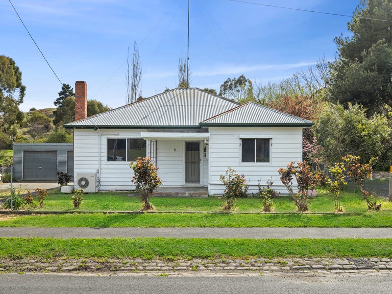 5 Fraser Street, Clunes, Vic 3370 House for Rent