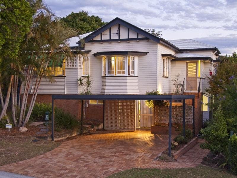 13 Belair St, Moorooka, Qld 4105 Property Details