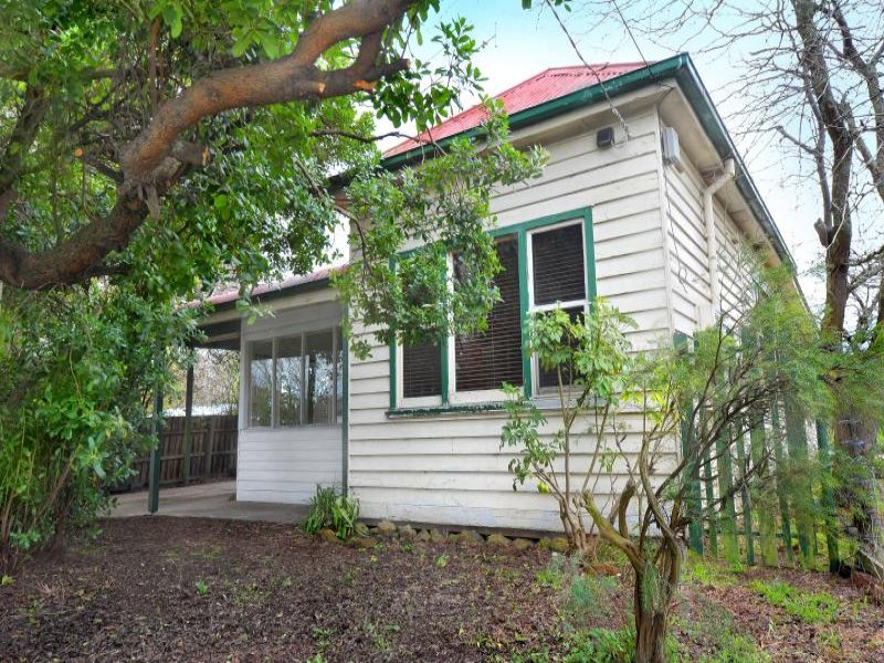 12 Hedrick Street, Buninyong, Vic 3357 Property Details