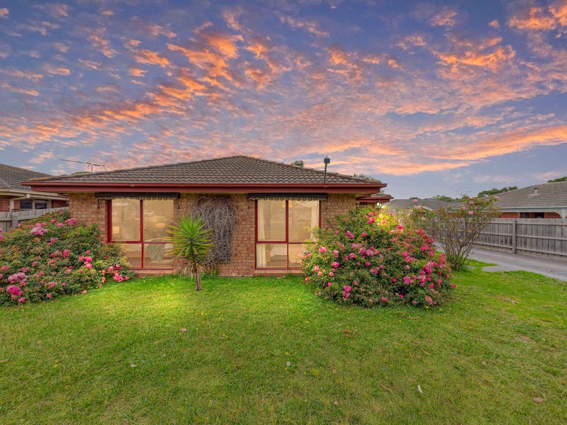 64A Racecourse Road, Pakenham, Vic 3810 Property Details