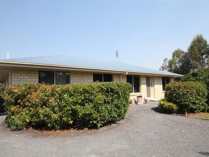 30 Merinda Street, Wallangarra, Qld 4383