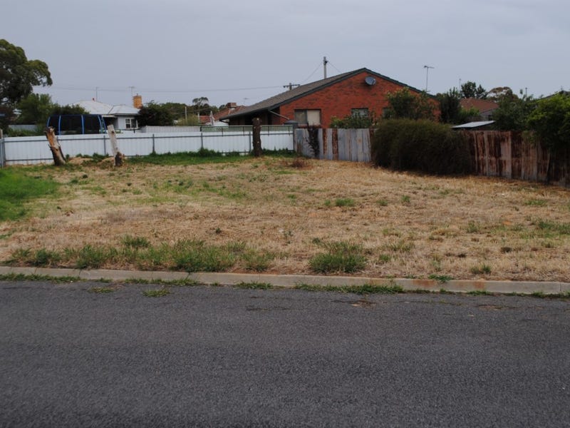 3 Brougham Street, Maryborough, VIC 3465