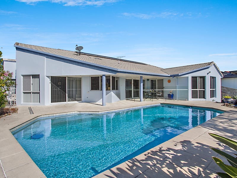 14 Kincardine Drive, Benowa, Qld 4217 Property Details