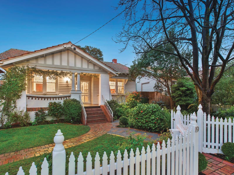 19 Mills Street, Glen Iris, VIC